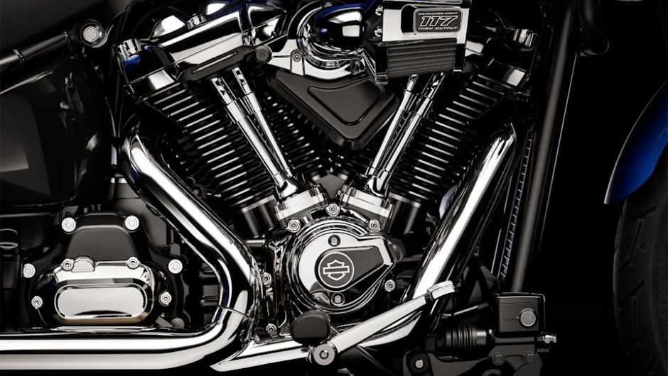 Low Rider™ ST 2025